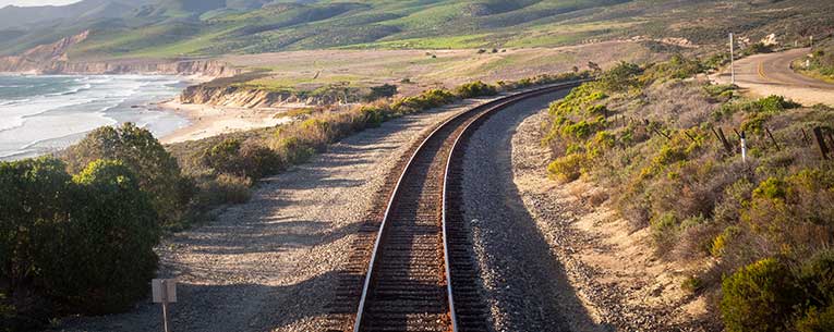 Allianz - train tracks